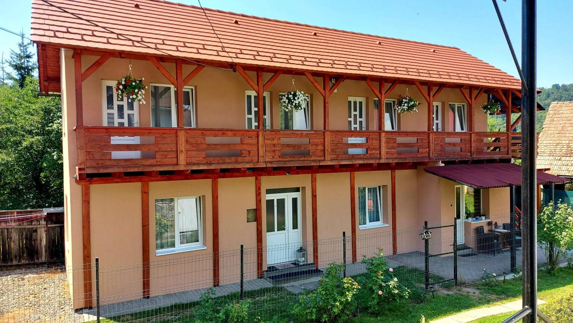 Hotel Anna Vendeghaz Praid Exterior foto