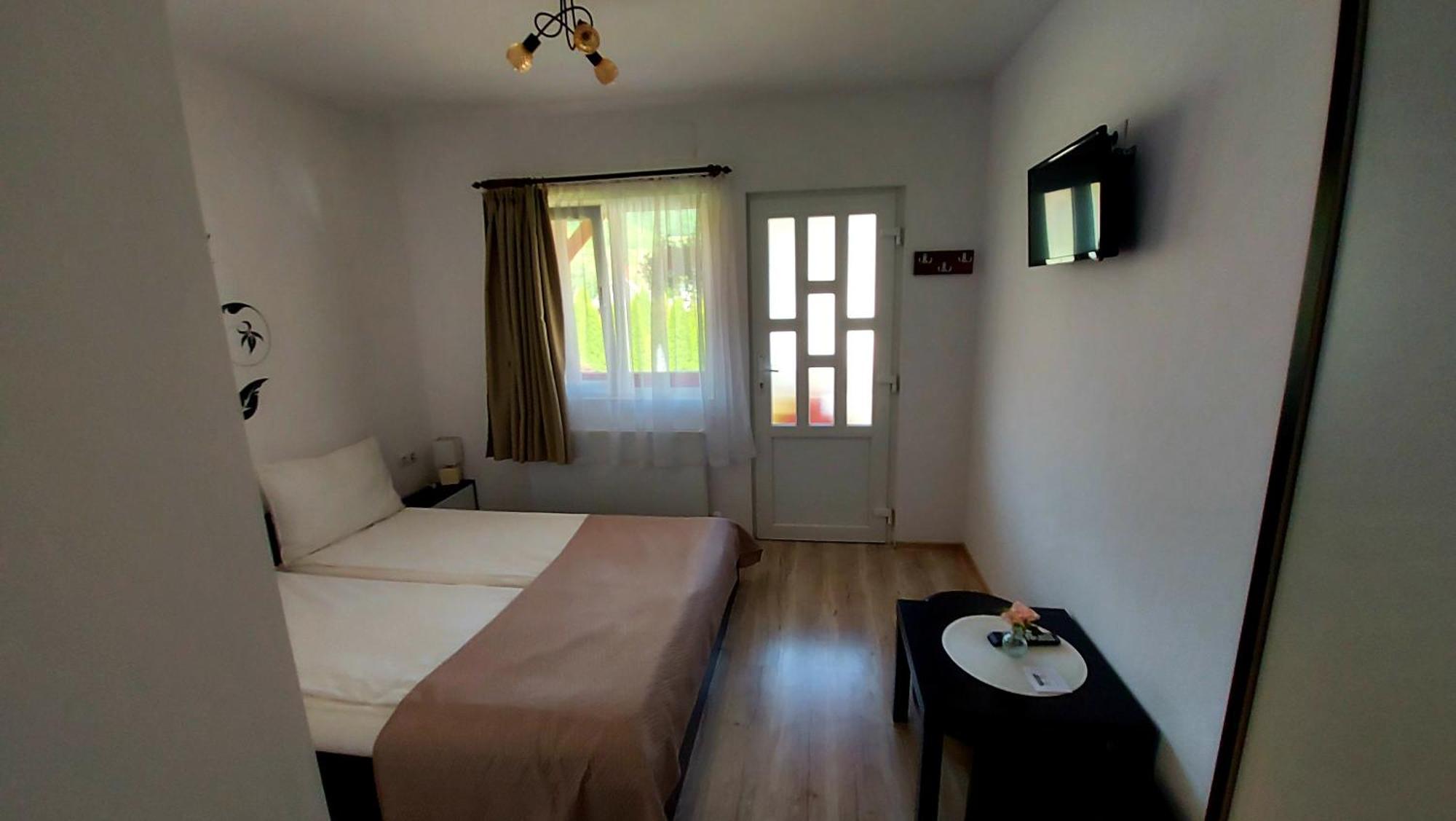 Hotel Anna Vendeghaz Praid Exterior foto